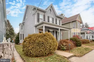 426 W Main St, Mechanicsburg, PA 17055 - Photo 2