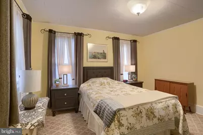 426 W Main Street, Mechanicsburg, PA 17055 - Photo 18