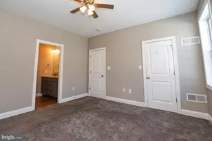 912 Cavalry St, Carlisle, PA 17013 - Photo 22