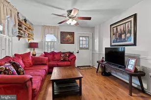 417 Arch St, Carlisle, PA 17013 - Photo 4