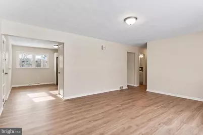 811 W Keller Street, Mechanicsburg, PA 17055 - Photo 8