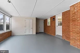 811 W Keller St, Mechanicsburg, PA 17055 - Photo 24