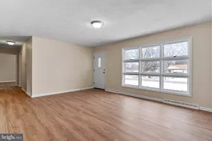 811 W Keller St, Mechanicsburg, PA 17055 - Photo 4