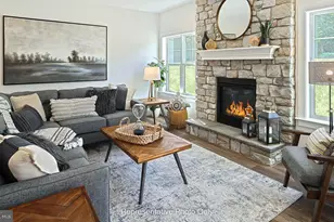 2223 S Autumn Chase Dr, Mechanicsburg, PA 17055 - Photo 2