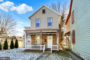 559 N Bedford St, Carlisle, PA 17013 - Photo 2