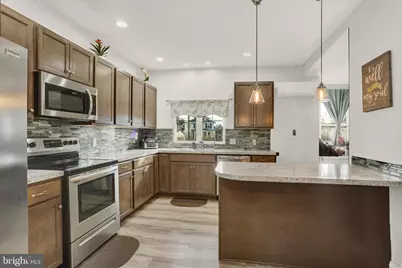 559 N Bedford Street, Carlisle, PA 17013 - Photo 10