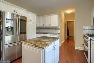 1014 S Waterford Way, Mechanicsburg, PA 17050 - Photo 14