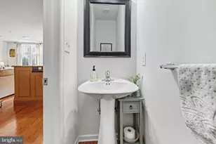 3009 E Meridian Cmns, Mechanicsburg, PA 17055 - Photo 16