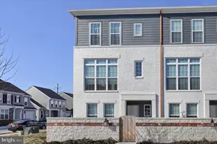 3122 Bullfinch Ln, Mechanicsburg, PA 17055 - Photo 2