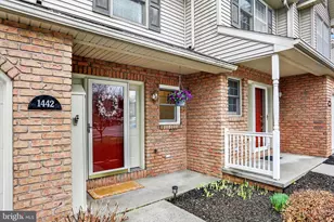 1442 Maplewood Dr, New Cumberland, PA 17070 - Photo 4