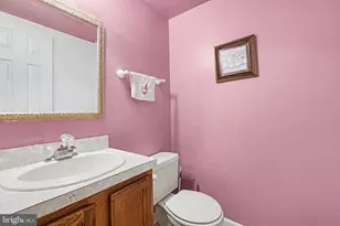 719 Old Silver Spring Rd, Mechanicsburg, PA 17055 - Photo 10