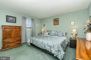 8 Edgewood Dr, Mechanicsburg, PA 17055 - Photo 16