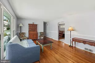 1723 Dighton St, Camp Hill, PA 17011 - Photo 2