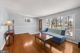 1723 Dighton St, Camp Hill, PA 17011 - Photo 4