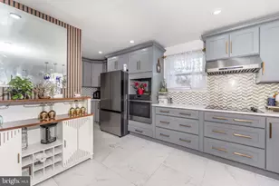 5012 Erbs Bridge Rd, Mechanicsburg, PA 17050 - Photo 6