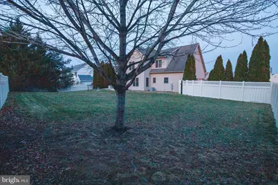 1107 Kent Drive Drive, Mechanicsburg, PA 17050 - Photo 6