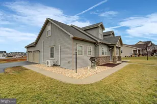 702 Southwood Dr, Shippensburg, PA 17257 - Photo 1