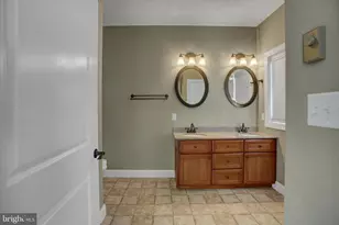 702 Southwood Dr, Shippensburg, PA 17257 - Photo 22