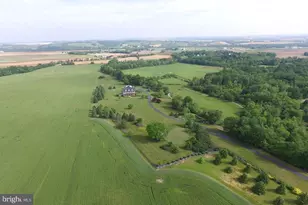 60 Southside Dr, Newville, PA 17241 - Photo 2