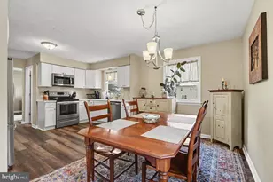 1117 Floribunda Ln, Mechanicsburg, PA 17055 - Photo 6