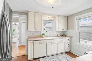 7 S George St, Mechanicsburg, PA 17055 - Photo 10