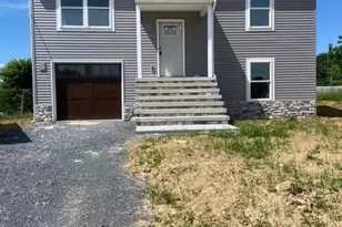 341 D St, Carlisle, PA 17013 - Photo 2