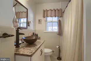 2102 Parkside Rd, Camp Hill, PA 17011 - Photo 16