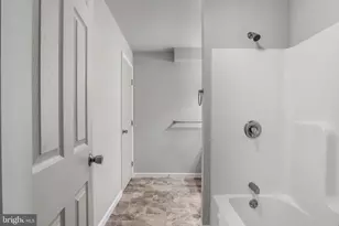 141 Sable Dr, Carlisle, PA 17013 - Photo 16