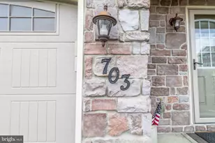 703 Jonathan Ct, Mechanicsburg, PA 17055 - Photo 4