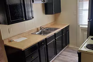 173 E Penn St, Carlisle, PA 17013 - Photo 12