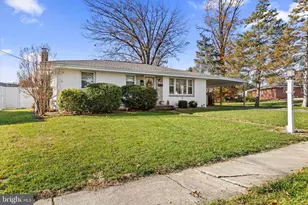 102 Limestone Dr, Camp Hill, PA 17011 - Photo 2