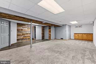 102 Limestone Dr, Camp Hill, PA 17011 - Photo 16