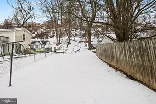 10 N 2nd St, Wormleysburg, PA 17043 - Photo 32