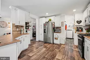 10 Northview Dr, Carlisle, PA 17013 - Photo 14