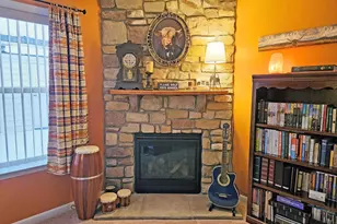 14 Colonial Ct, Shippensburg, PA 17257 - Photo 8