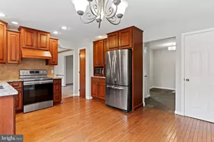 613 Fairway Dr, Camp Hill, PA 17011 - Photo 14