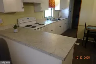 2 S Hollar Dr, Shippensburg, PA 17257 - Photo 18