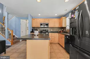 480 Nursery Dr S, Mechanicsburg, PA 17055 - Photo 10