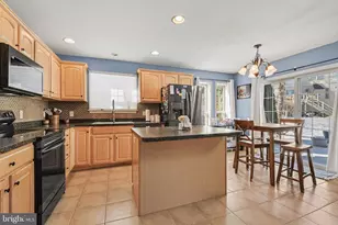 480 Nursery Dr S, Mechanicsburg, PA 17055 - Photo 14