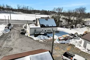 1836 W Trindle Rd, Carlisle, PA 17013 - Photo 14