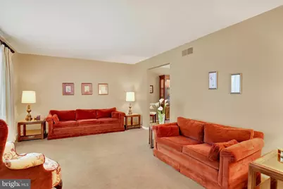 5265 Deerfield Avenue, Mechanicsburg, PA 17050 - Photo 8