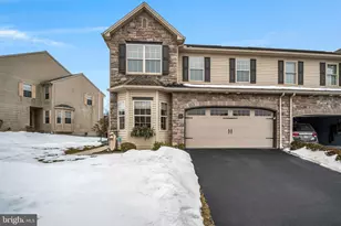 8 Glenn View, Carlisle, PA 17013 - Photo 2