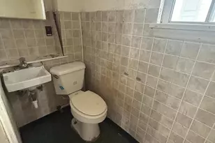 425 N West St, Carlisle, PA 17013 - Photo 4