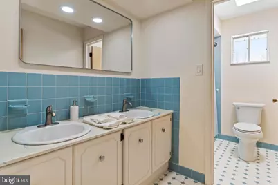 8 W Manor Avenue, Enola, PA 17025 - Photo 22