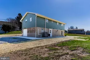 8 W Manor Ave, Enola, PA 17025 - Photo 26