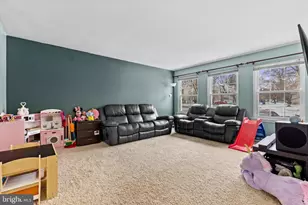 804 Yorkview Dr, Mechanicsburg, PA 17055 - Photo 8