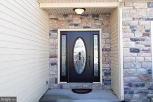 3932 Trayer Ln, Mechanicsburg, PA 17050 - Photo 2