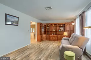 102 Fairway Dr, Mechanicsburg, PA 17055 - Photo 10