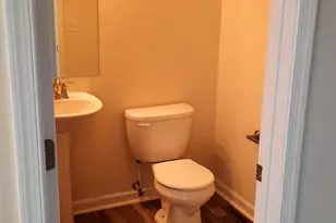 1029 Admiral's Quay Dr, Mechanicsburg, PA 17050 - Photo 8