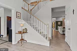 112 Kensington Pl, Mechanicsburg, PA 17050 - Photo 4